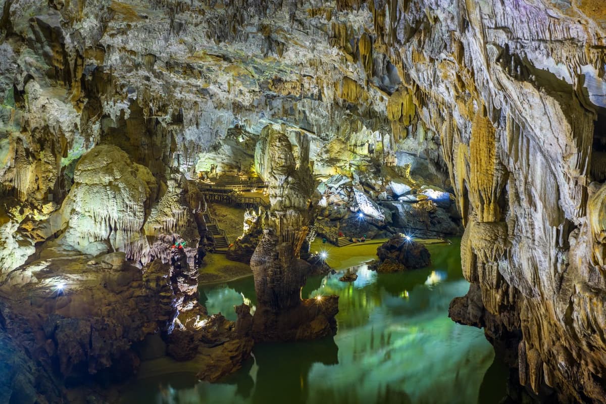 Động Phong Nha là hang động đầu tiên phát triển du lịch tại Phong Nha - Kẻ Bàng