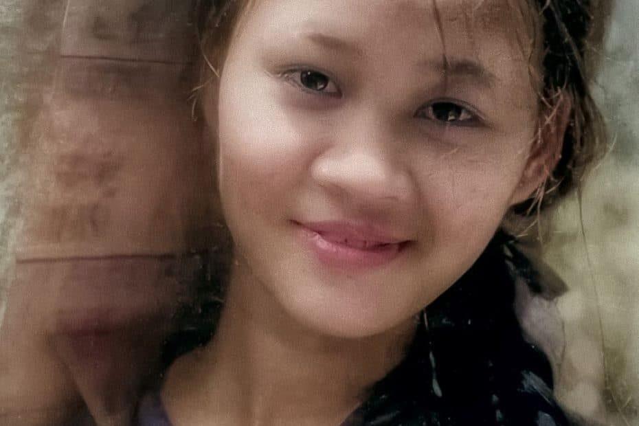 Hình ảnh nữ thanh niên xung phong tải đạn đã được lưu vào sử sách