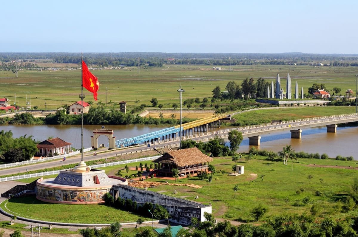 Toàn cảnh cụm di tích Đôi bờ Hiền Lương Bến Hải, điểm đến trải nghiệm lịch sử trực quan cho học sinh